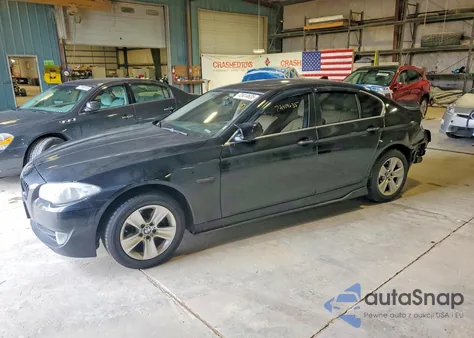 2013 BMW 528 Xi z USA, uszkodzony, nr VIN WBAXH5C52DDW16404